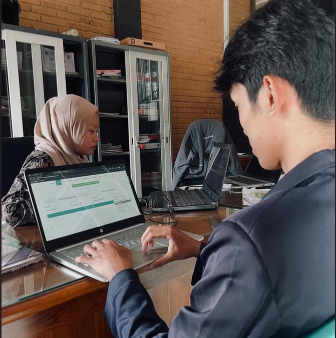 Mahasiswa KKN Unimma Hadirkan Website UMKM Desa Klopo, Dukung Digitalisasi Potensi Lokal