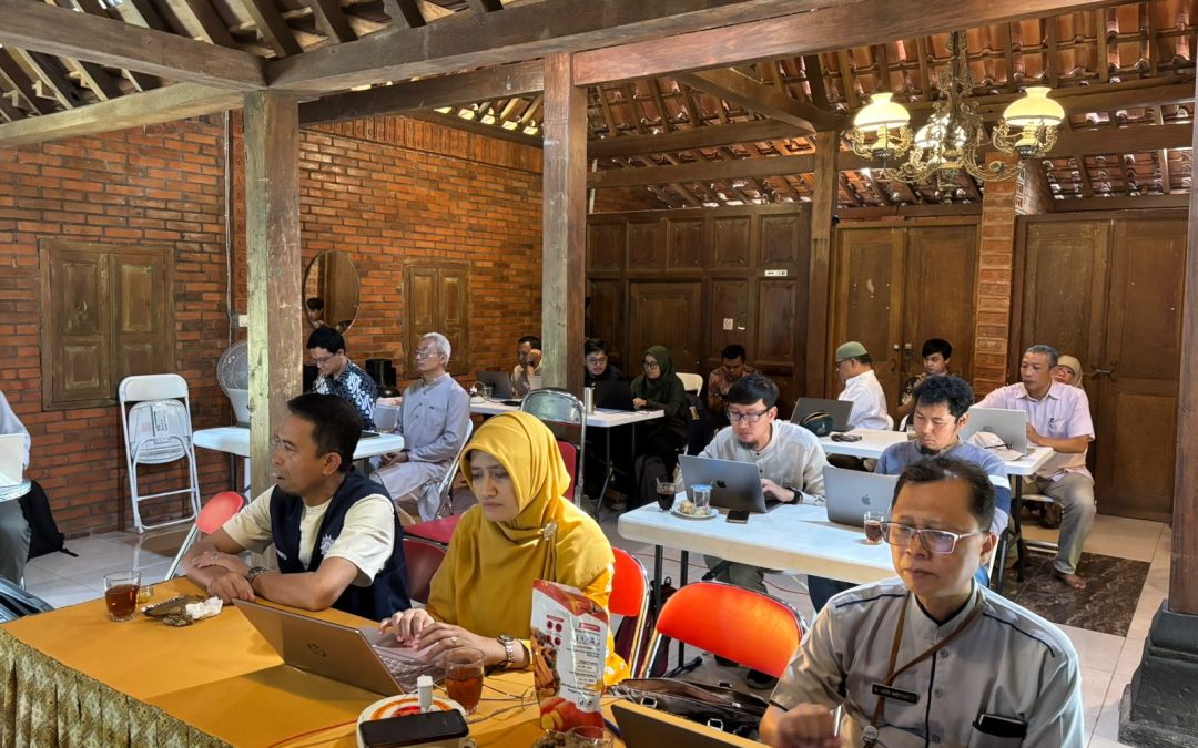 Workshop Penulisan Artikel Media Massa: Dorong Dosen dan Tendik FT UNIMMA Aktif Menulis