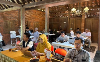 Workshop Penulisan Artikel Media Massa: Dorong Dosen dan Tendik FT UNIMMA Aktif Menulis